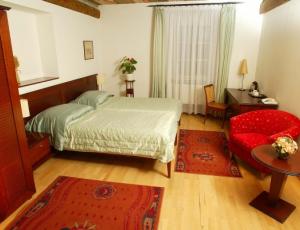 Cerna Liska Hotel