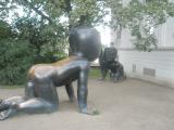 Ein weiteres Kunstwerk von David Černý
